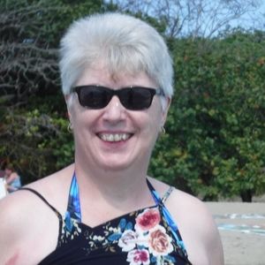 Meet your Posher, Marilyn